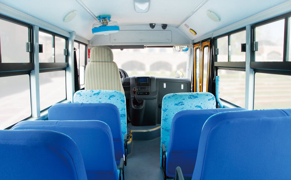 校車價(jià)格